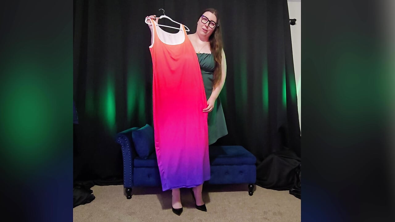 Dikke bbw probeert jurken en hakken weelderige plus size passen
