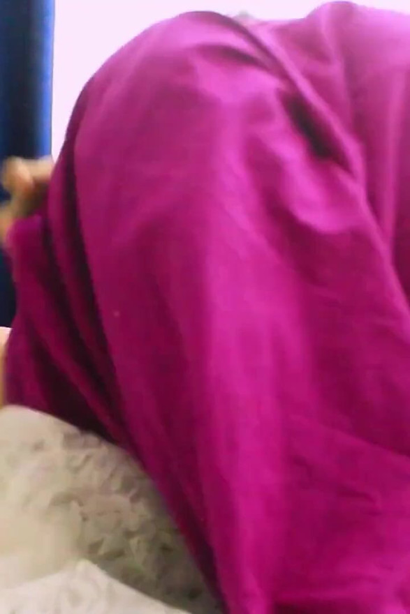 Hot Indian MILF Gets Fucked Hard by Stranger