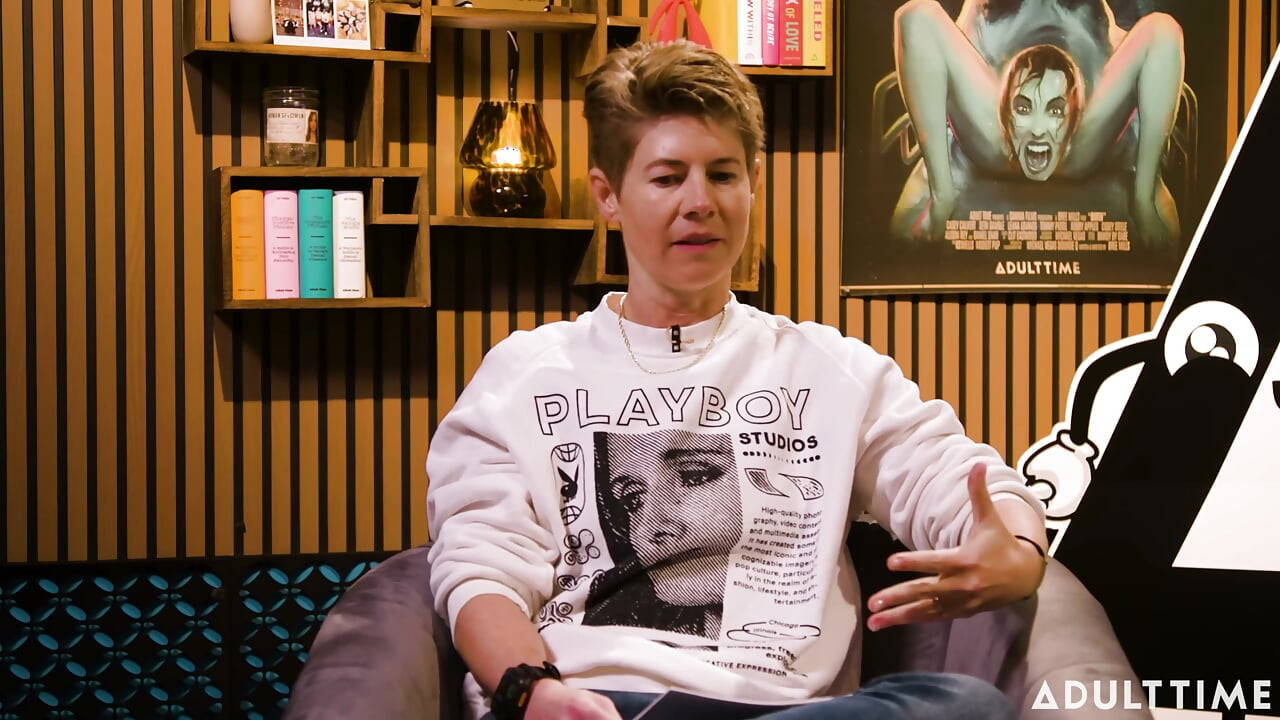 Sarah Arabic: Penis Positivity, Tumblr Porn, and Rage Bait / the Adult Time Podcast