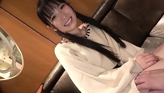 A118F03 A natural, innocent, small-animal-type girl with a lingering innocence! Meeting at a café and moving to a love hotel, starting with a toast and a sneaky filming sex scene!
