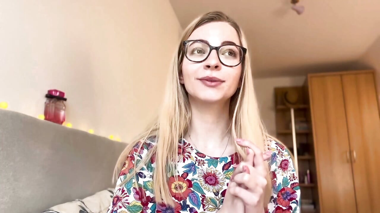 2 ana işaret bir adamın itaatkar bir beta olduğunu gösteriyor (dışarı çıkmadan)