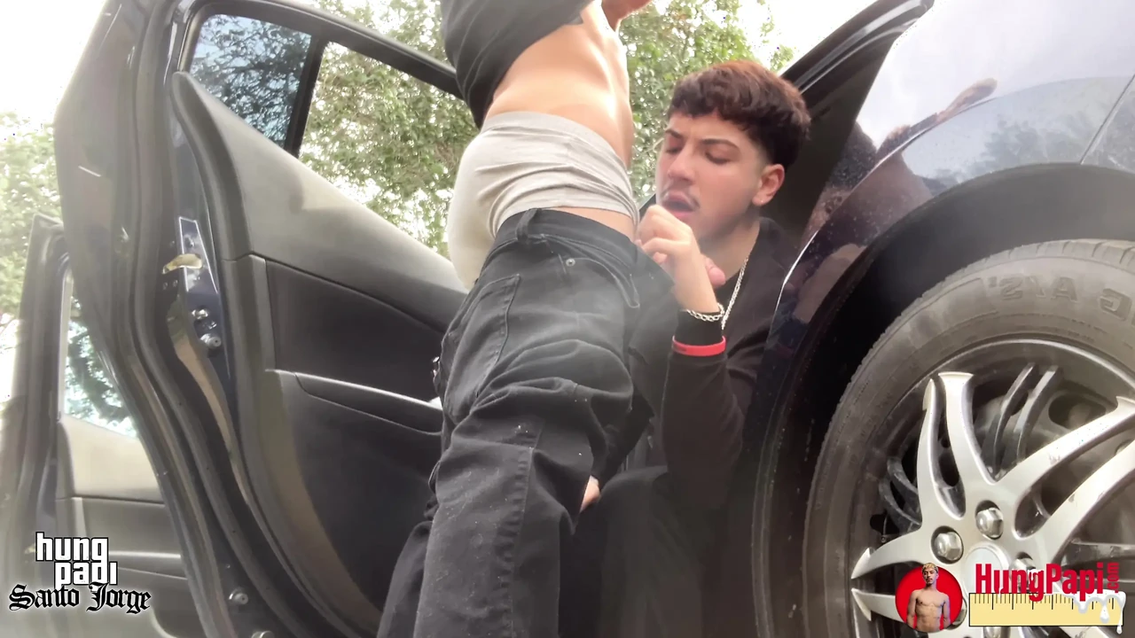 Caught Sucking Big Dick Uncut Cock Hung Papi Outdoor!