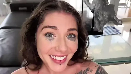 Brenna ist ein Freak! Dieses mädchen kam bereit zu ficken, und ich hämmerte den fick aus ihr, wodurch ihr make-up in ihr gesicht tropft!