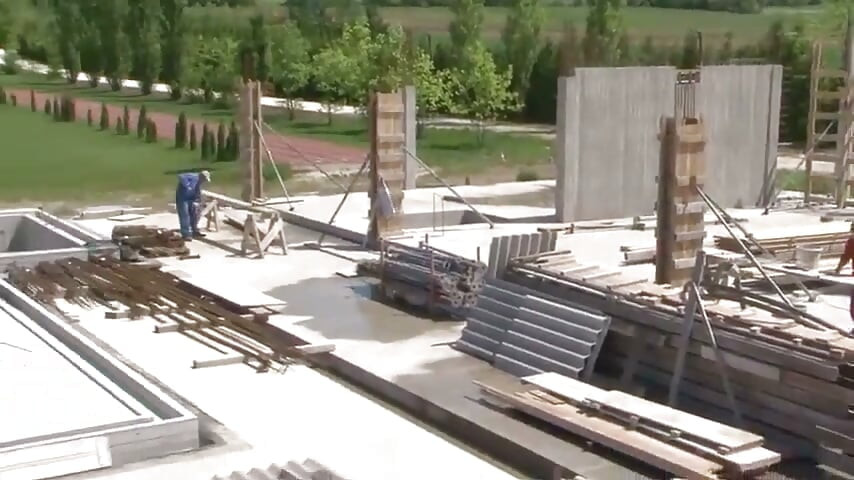 Dvě ohromující holky a zralé jsou análně udeřené