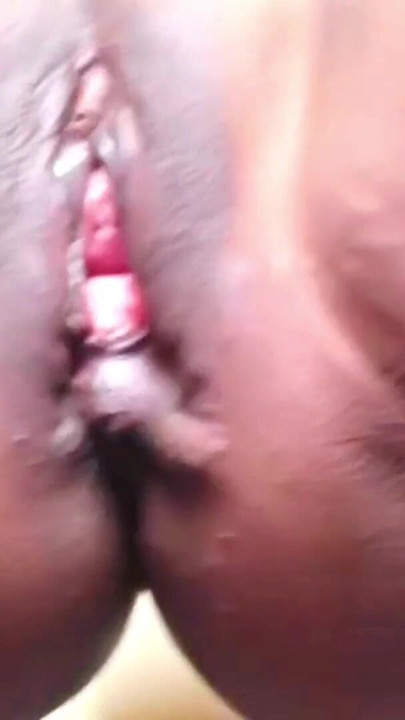 Stående gang og sød fisse show ammu | Klip 1