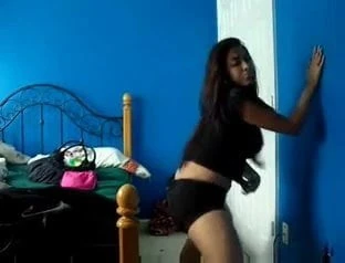 Shake that azz!