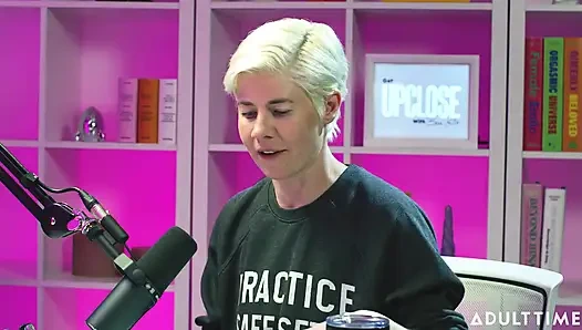 Blake Blossom: Brainrot, Facetune, & Futanari | Podcast Khusus Orang Dewasa