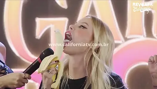 Live Full with Lesbian Sex