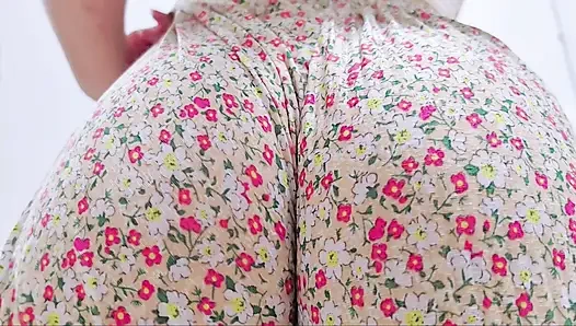 Bu tesettürlü büyük götlü azdırıcıyı gördüğünü kimseye söyleme.