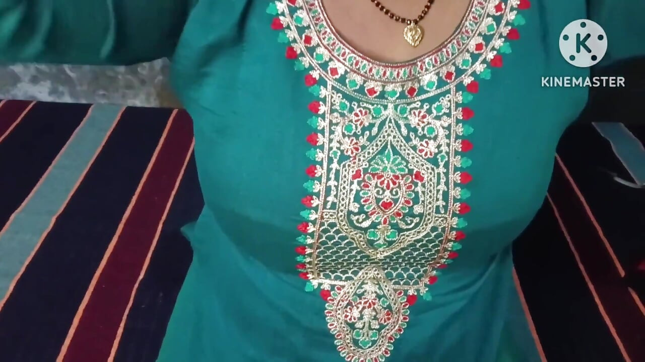 Aku ngentot ibu tiriku sampai aku crot di dalam memeknya.