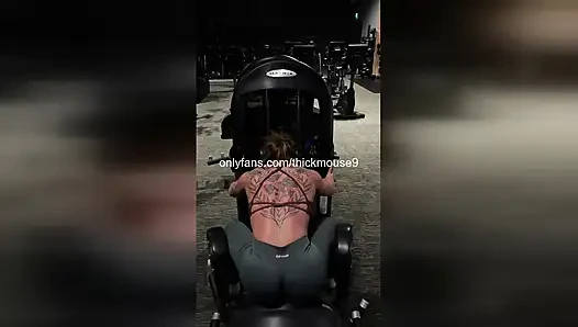 TikTok Live Accident: Teen's Pussy Destroyed by Huge Cock Gape