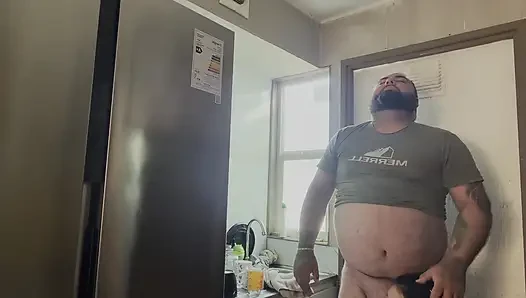 I wanted to be fucked by my stepfather while he was washing his cup