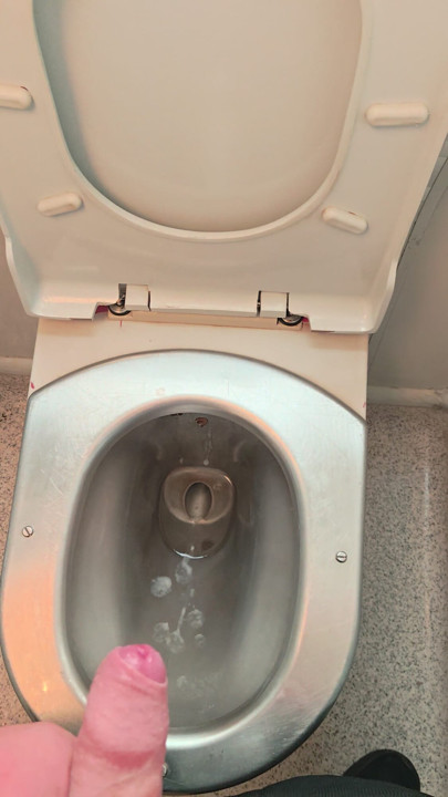 Cumming on Train