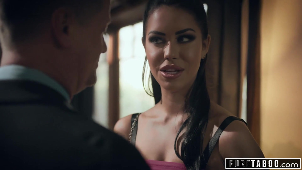 純粋なタブー痴女がビジネスマンに屈辱-公共ファック