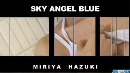 Miriya Hazuki amazes with her soft Asian lips