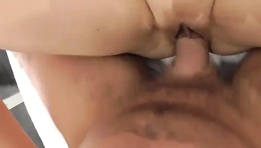 Muhteşem götlü ateşli kız arkadaşla tatlı uyanış