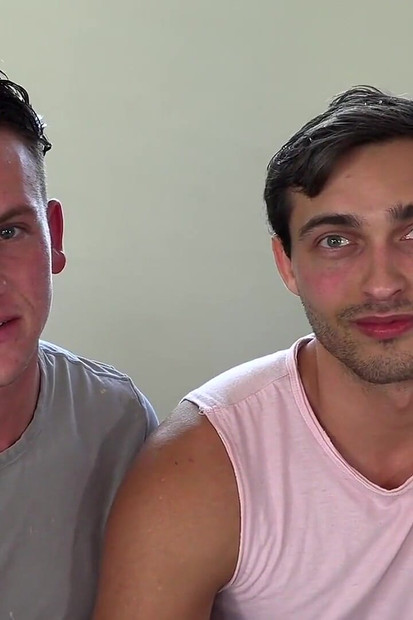 Joe Mason ga voli ukusni kurac. Lil drolja