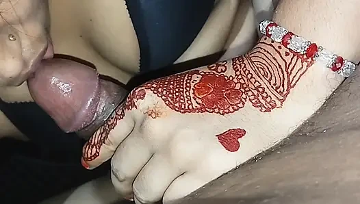 Istri yang baru nikah nyepong kontol pacarnya