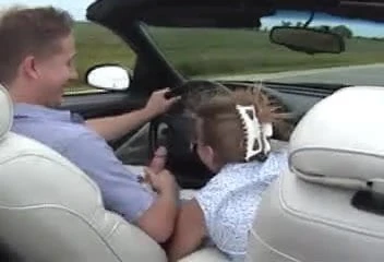 Gwen sucks her man in the car!