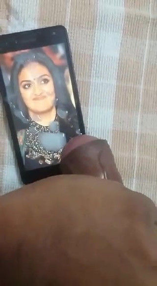 Mon ami jouit sur keerthi suresh lourdement chargé