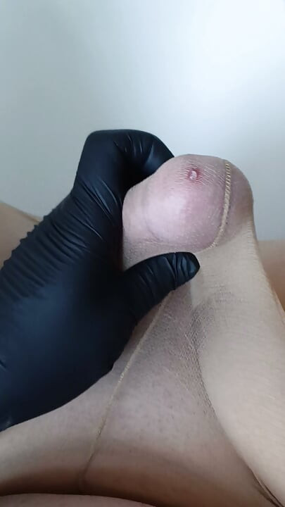 Femboy nicely cumshot in nylons
