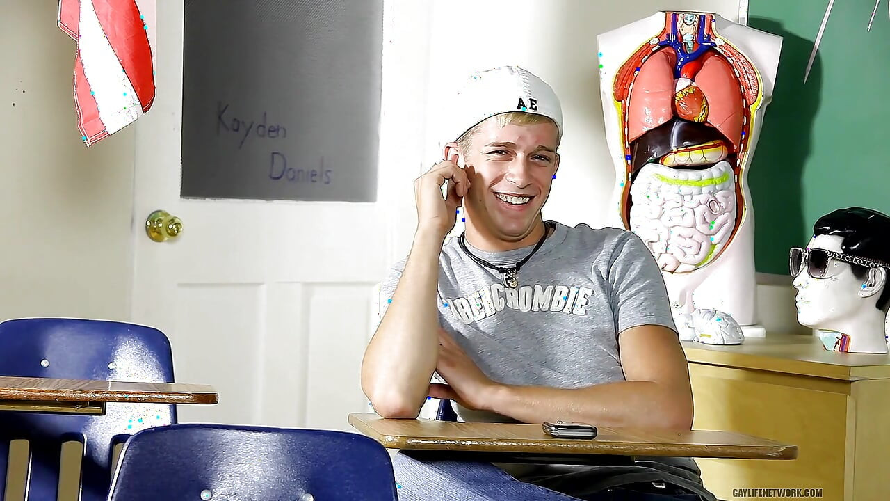 Party Guy Kayden Daniels Oozes Sex Appeal