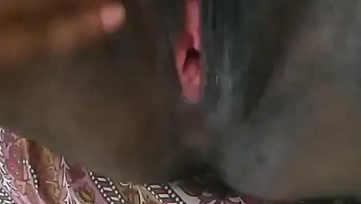 Video pertunjukan makan memek mahasiswa dan pacar