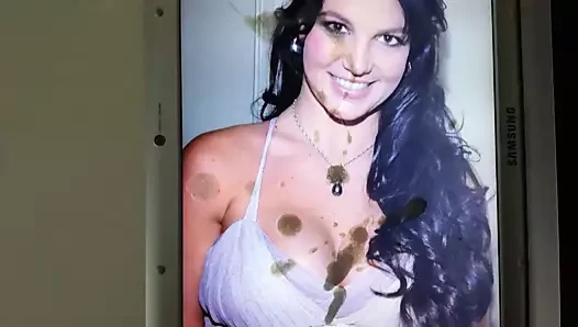 Britney Spears boşalma anısına 72