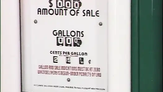 Nenek dan wanita jerman yang menawan dientot bareng-bareng di seks threesome