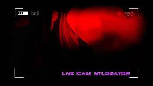 Live webcam - ngentot stoking nilon hot pakai strap-on di webcam