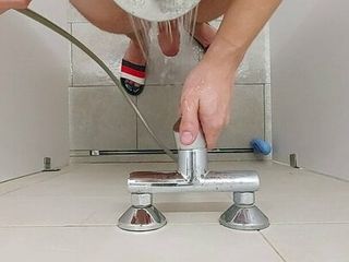 spor salonu duş masturbasyon