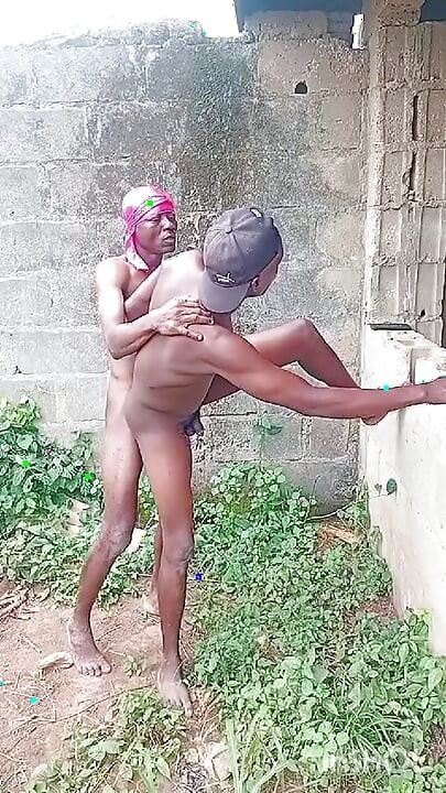 2人の農家の屋外セックス