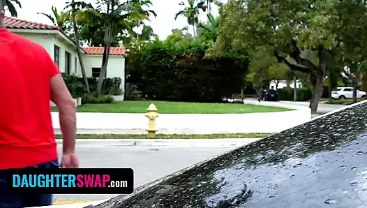 DaughterSwap, freche teen-besties joselin Kelly und Raylan Ann tauschen und ficken ihre geilen stiefväter