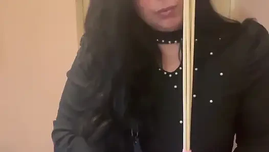 Подчинённый, связанный и униженный