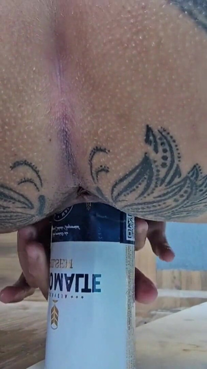 BRAVE GIRL PUTS A CAN IN TIGHT PUSSY | Clip 3