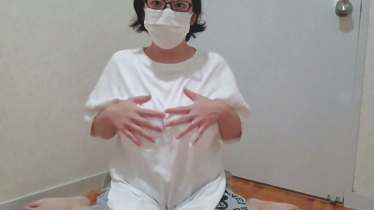 Frustrated Housewife's Nasty Masturbation