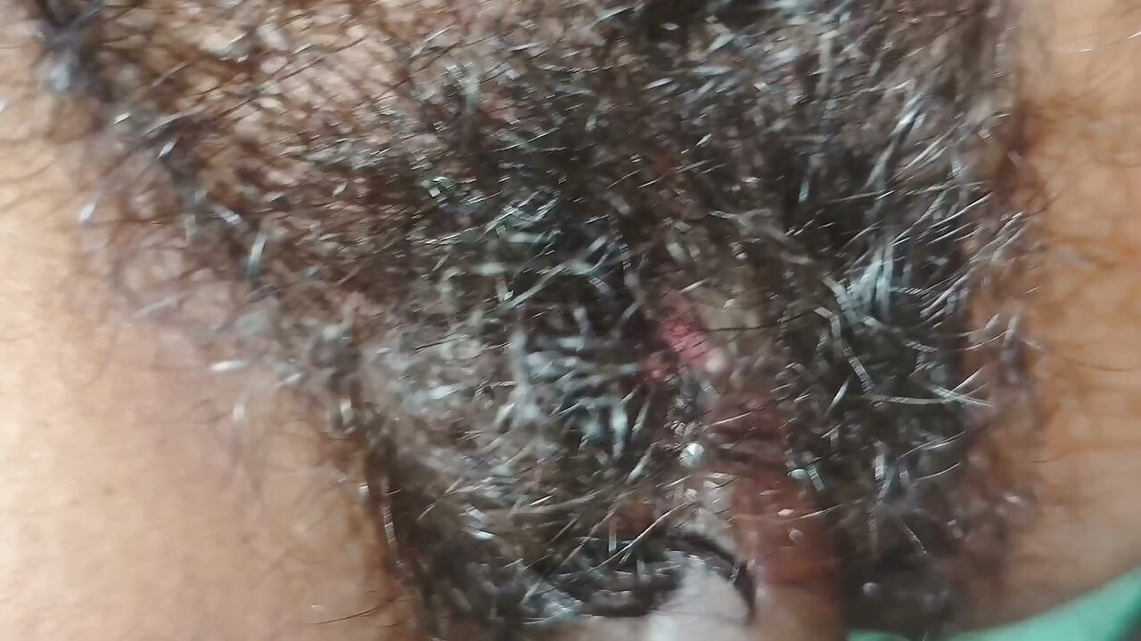 Gujju bhabhi ne rat me devar ke kale lund ke maje liye part 3
