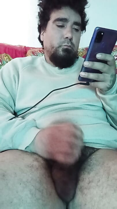 Masturbace po dobu 7 minut s výstřikem