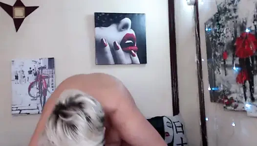 Три приватных шоу от зрелой действительно замужней пары из Москвы перед вебкамерой...))