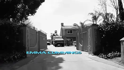 Идеальные девушки с горячим телом и большими сиськами хотят, чтобы их трахнули