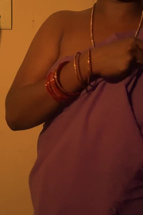 Indische MILF fickt ihren ehemann, sekretär