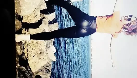 Lindsey stirling boşalmak haraç 01