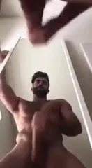 Huge mirror cumshot