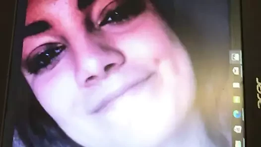Esmer kadının boşalma anısına