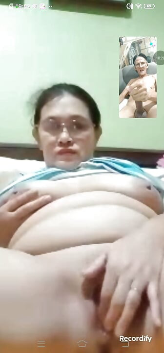 Video sex call this night she orgasm and i cum too.