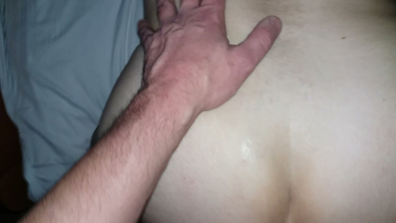 The old lady loves a young cock and a good fucking.