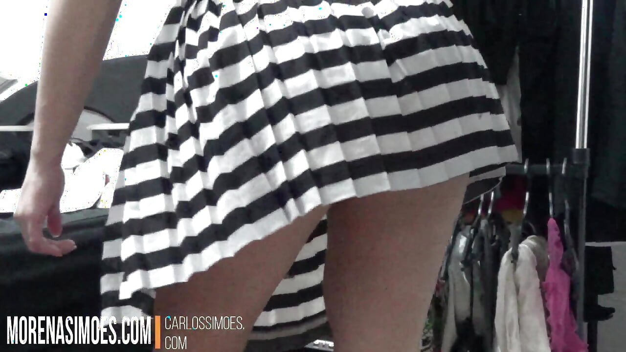 สาวสุดฮอตซ่อมผมและเด้งตูดของเธอ