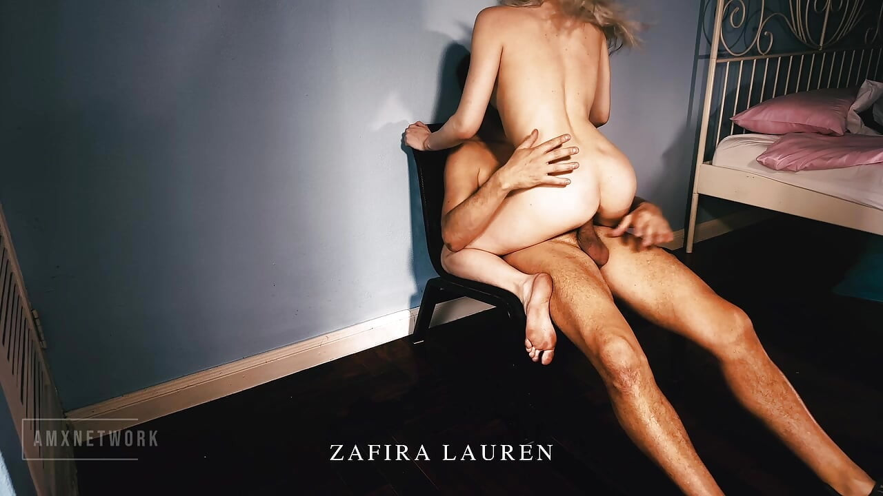 Žít s Faphouse modelka Zafira Lauren v Itálii