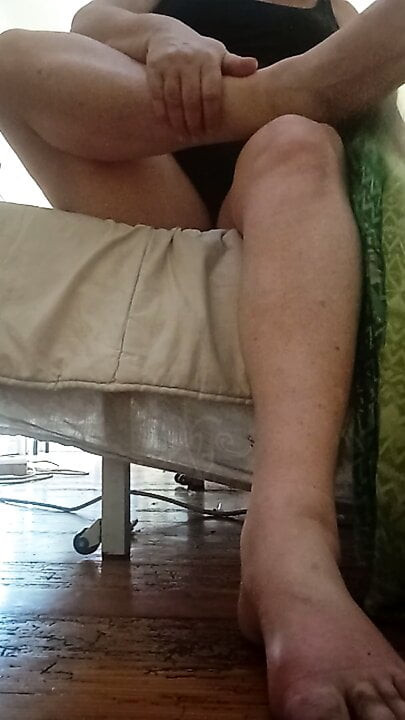 Giant and feet