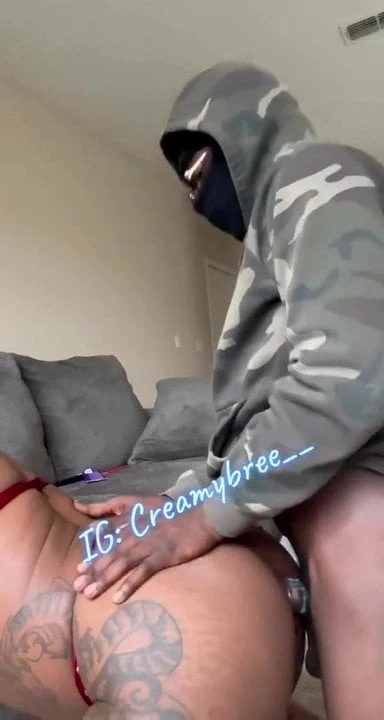 black tranny getting dick